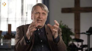 Erikoshaastattelu professori Tapio Puolimatka osa II