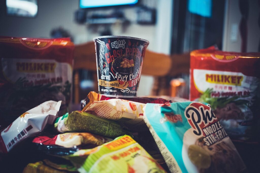 Kuinka teollisesti prosessoidut ruoat (ultraprosessoidut) tekevät meidät sairaiksi