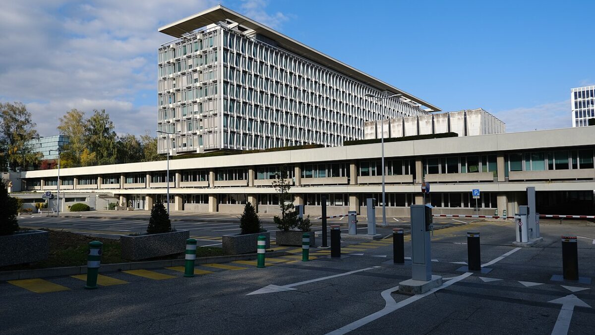 WHO yhteistyöhön singaporelaisen yrityksen kanssa – tavoitteena digitaaliset terveys‑ ja rokotustodistukset