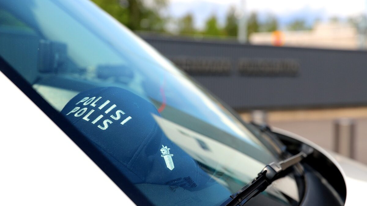 Lapsia jäi kiinni poliisin huumevalvonnassa – karu tilanne Länsi-Uudellamaalla