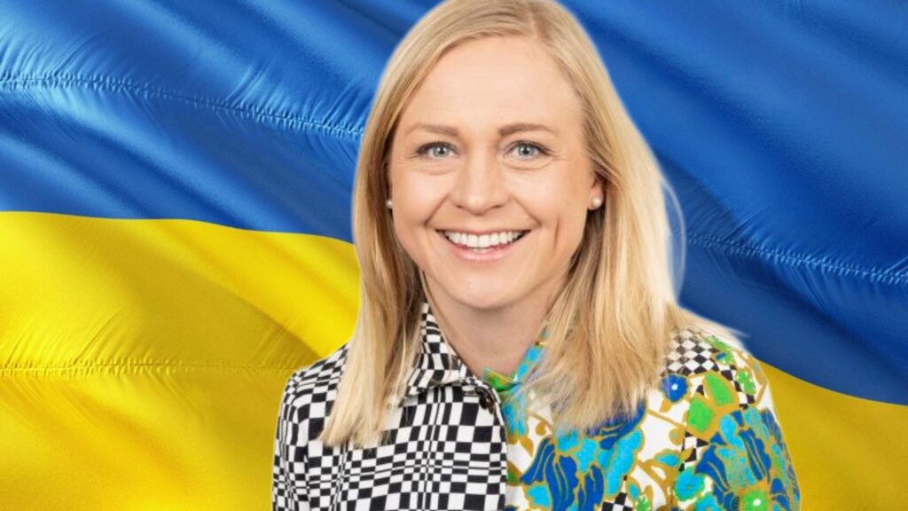 Elina Valtonen: ”Ukraina kuuluu Natoon”