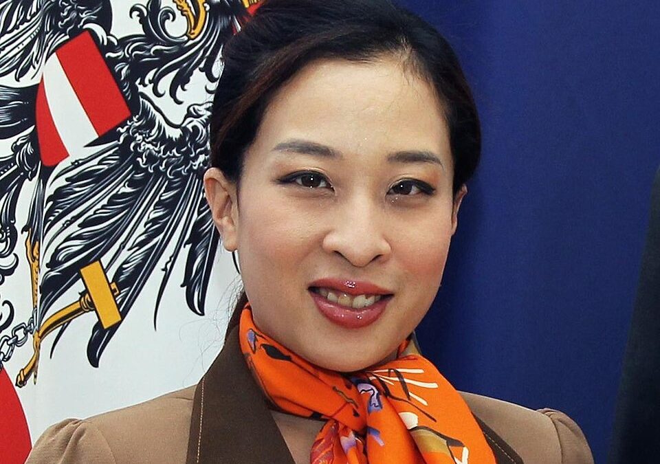 Thaimaan prinsessa Bajrakitiyabha on kuollut vuosien kooman jälkeen