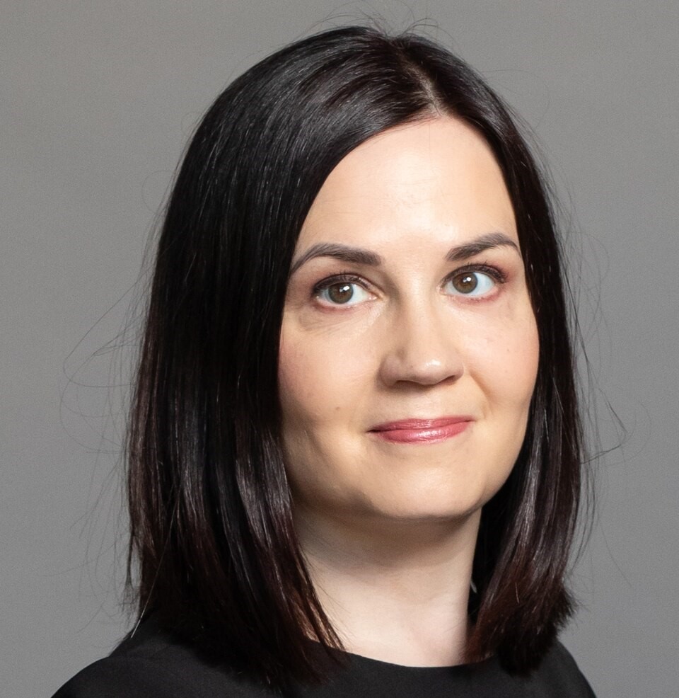 Grahn-Laasonen luotsaa lapsilisien muutokseen – tasamääräinen 100 euroa