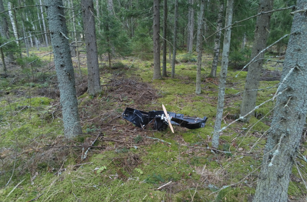 Drooniskandaalin oikeudellisiin kysymyksiin ei toimia oikeuskanslerilta – kukaan ei kanna vastuuta