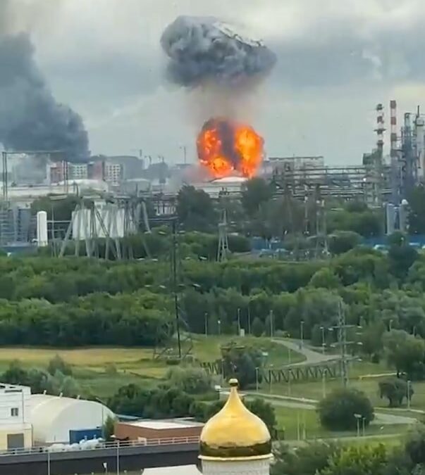Ukraina iski drooneilla Moskovaan – lentoliikenne keskeytetty