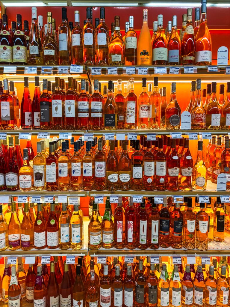 Panimoliitto lyttää hallituksen alkoholilain – verkkokauppa voi käydä Suomelle kalliiksi