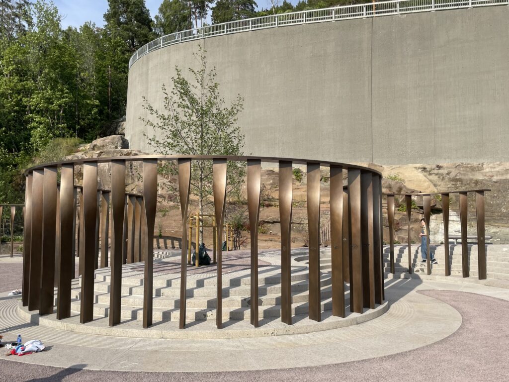 Utøyan verilöylystä tänään 15 vuotta – Norja muistaa 77 uhria
