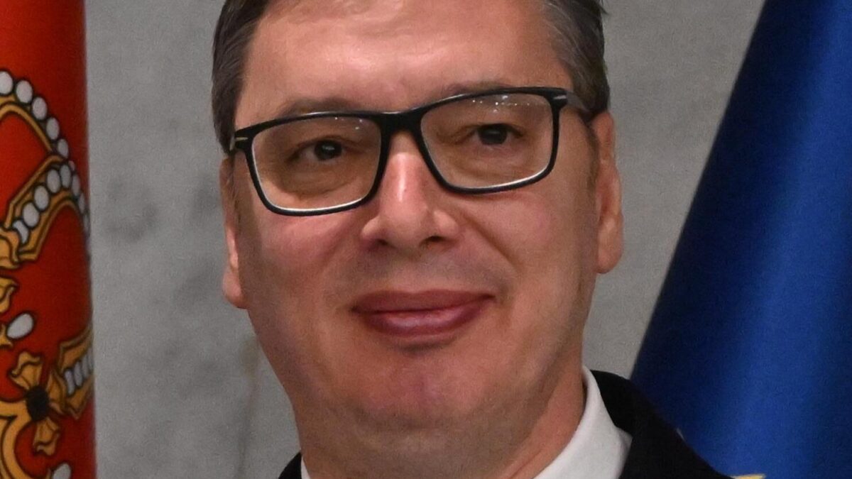 Serbian presidentti varoittaa Eurooppaa suuremmasta sodasta: ”Olemme sen alussa”