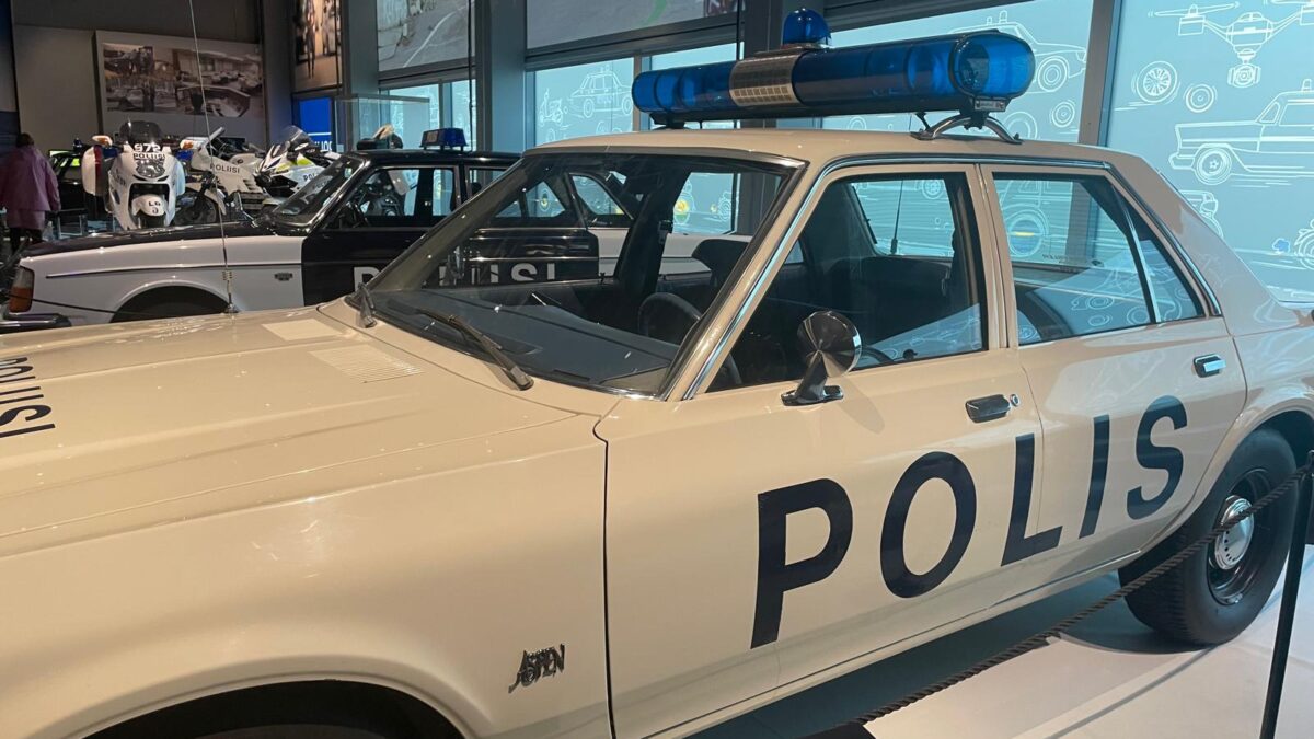 Ilmaista tekemistä syyslomalle – Posi TV vieraili Tampereen Poliisimuseossa